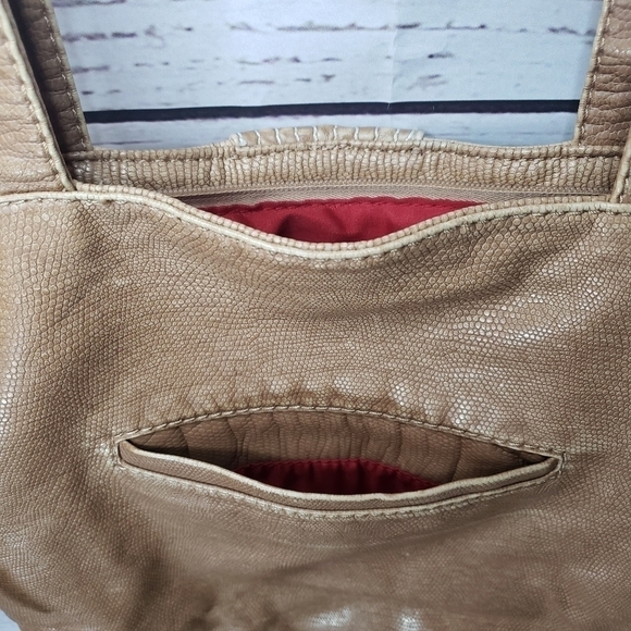 MARC ECKO Shoulder Bag Tan - Picture 10 of 13